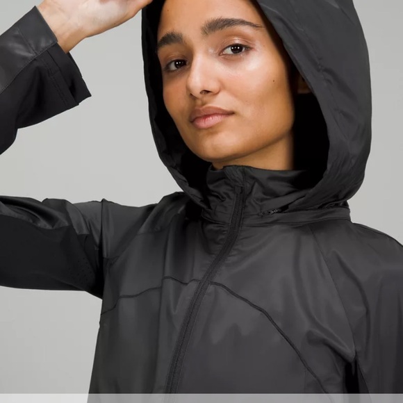 LULULEMON Goal Smasher Jacket
Pleated NWT SZ 6 - Picture 2 of 8